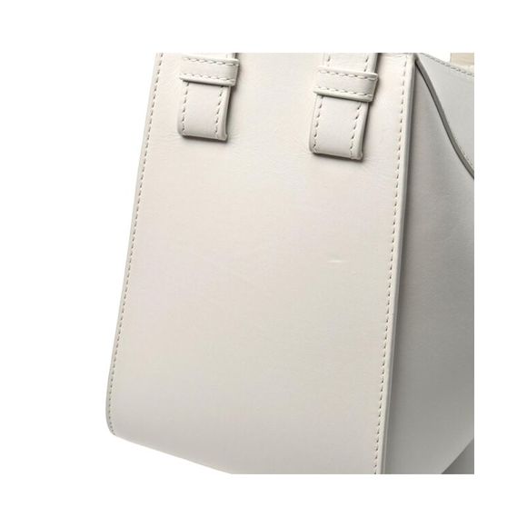 Pre Loved Loewe Leather Hammock Handbag - Picture 3 of 10